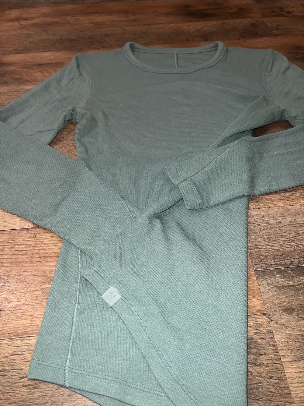 Lululemon Hold Tight Long Sleeve - Picture 5 of 6